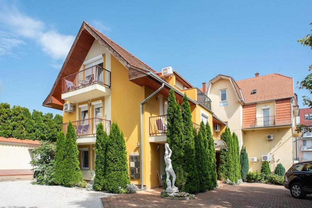 Haus Ferencz Boetoes Villa Хевіз Екстер'єр фото
